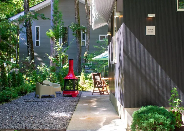 Mojo Lodge Hakuba